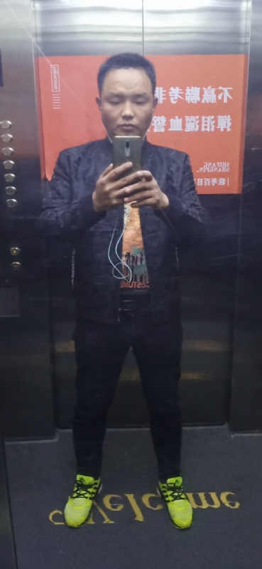 迷失自我的第一张照片--长沙中老年相亲网